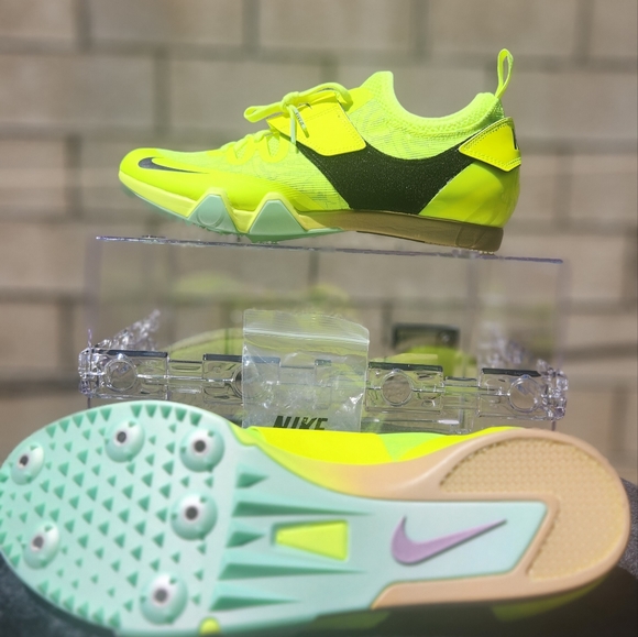 NEW Origin.Nike Pole Vault Elite Track Shoes YES SPIKES DR9926-700 Size 9.5 Volt - Picture 8 of 12